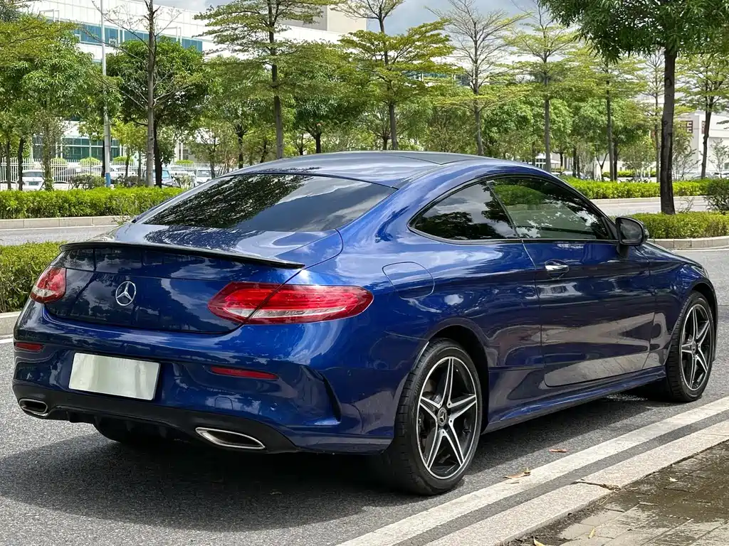 Mercedes-Benz C-Class 2019 — фото 13