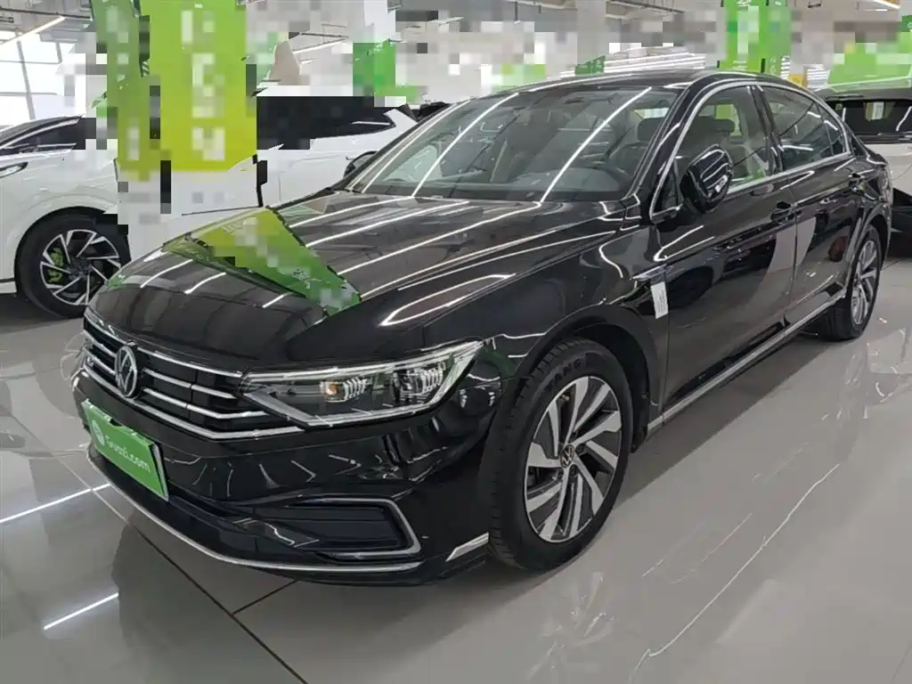 Volkswagen Magotan GTE PHEV 2022 — фото 2