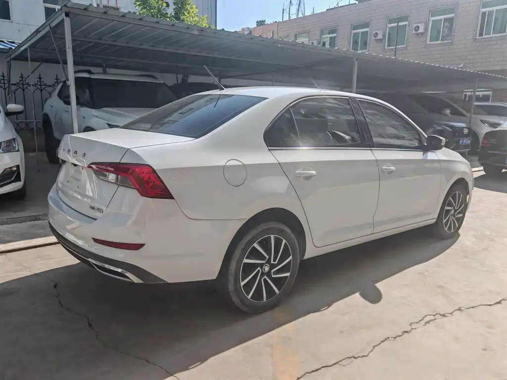 Skoda Rapid 2022 — фото 10