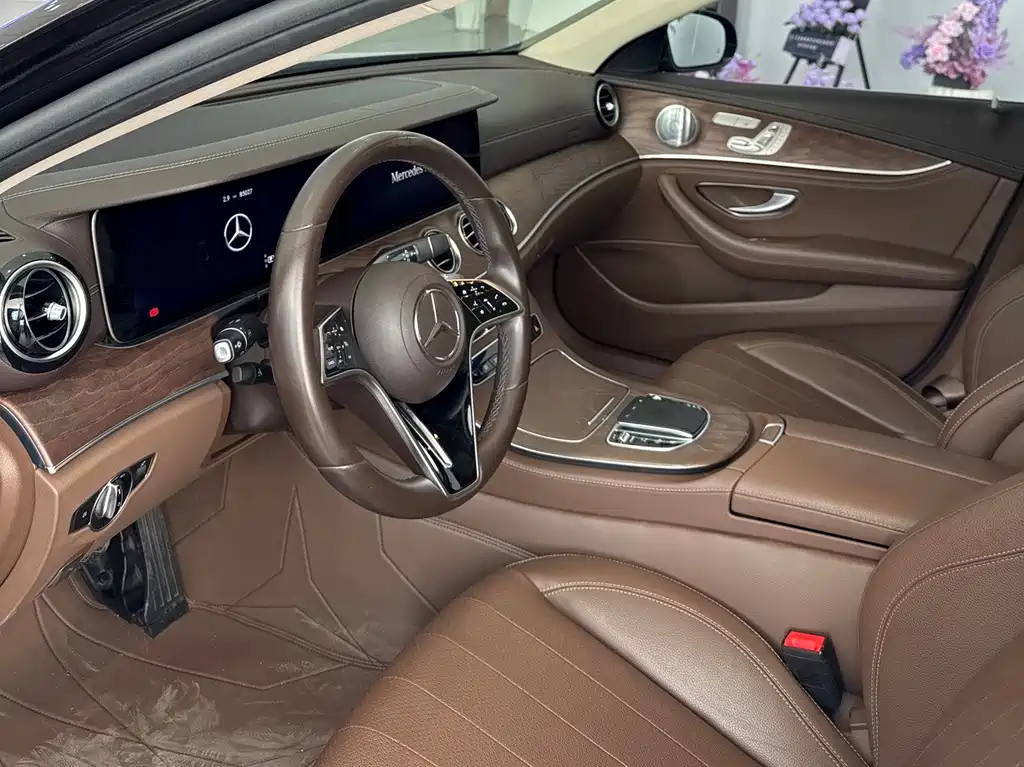 Mercedes-Benz E-Class 2020 — фото 4