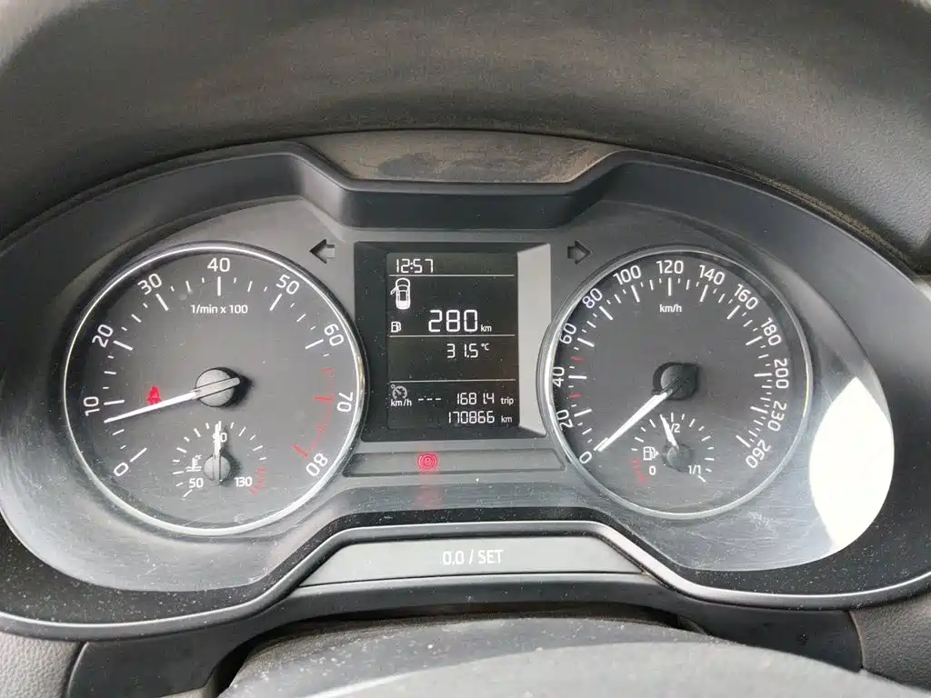 Skoda Octavia 2015 — фото 12