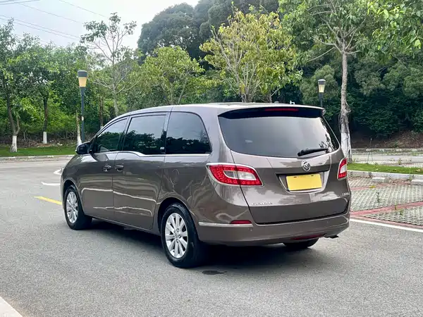 Buick GL8 2013