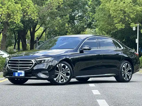 Mercedes-Benz E-Class 2025
