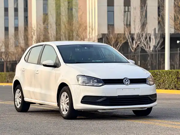 Volkswagen Polo 2015