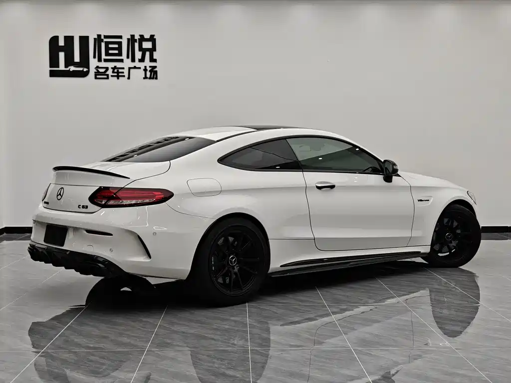 Mercedes-Benz C-Class AMG 2020 — фото 3