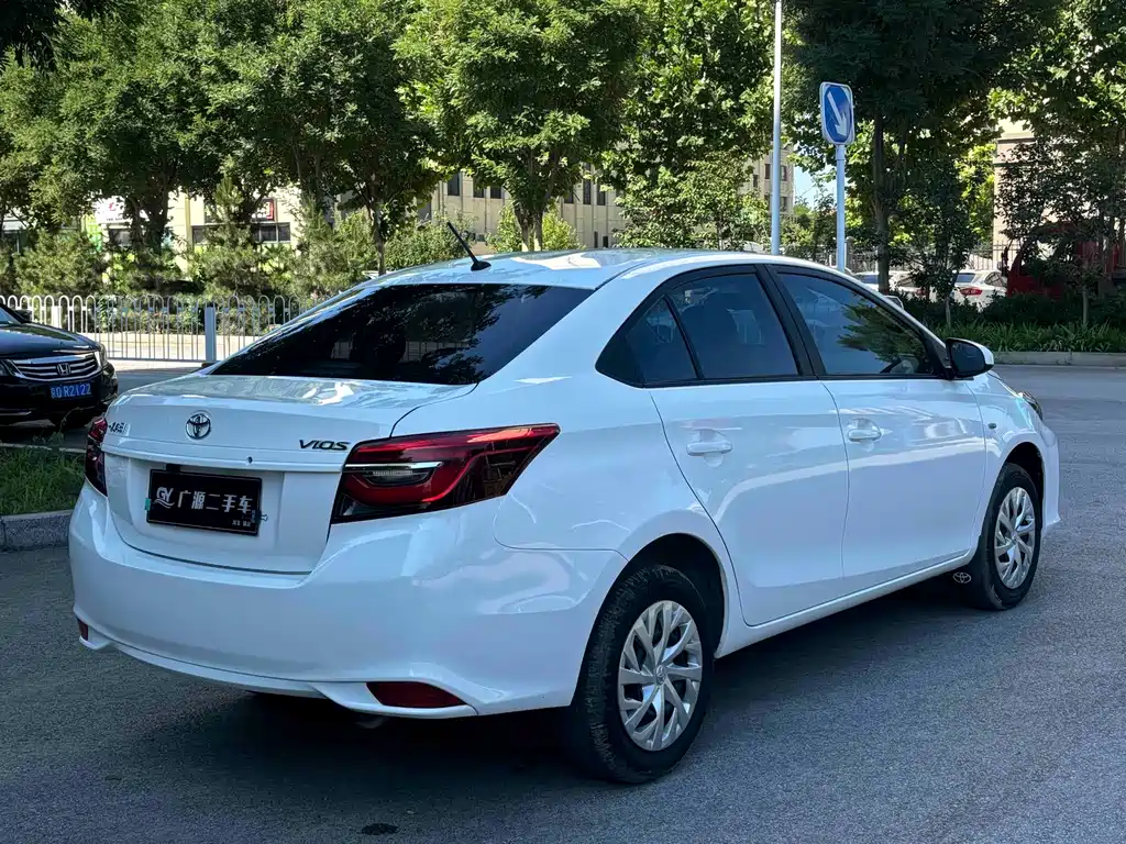 Toyota Vios 2021 — фото 4