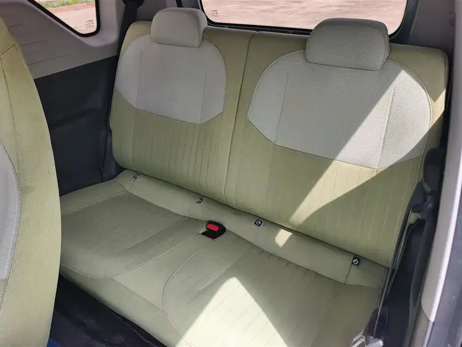 Geely Galaxy Panda 2025 — фото 11