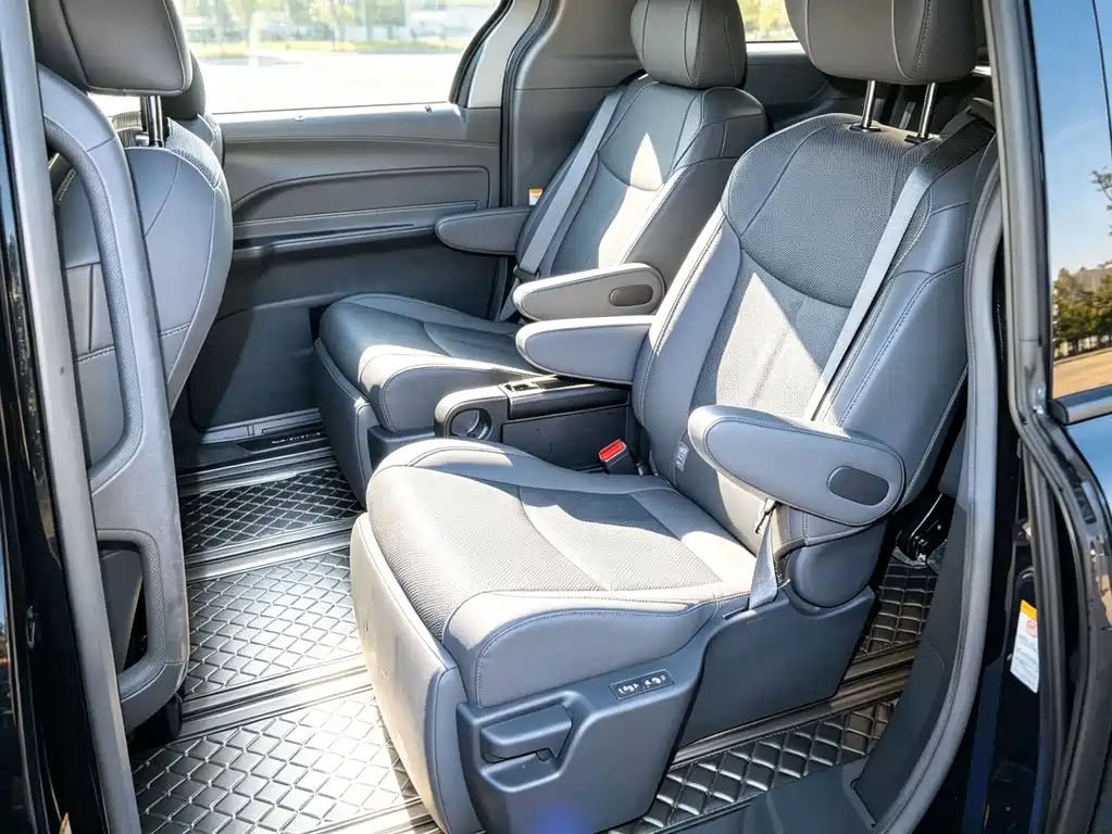 Toyota Sienna 2022