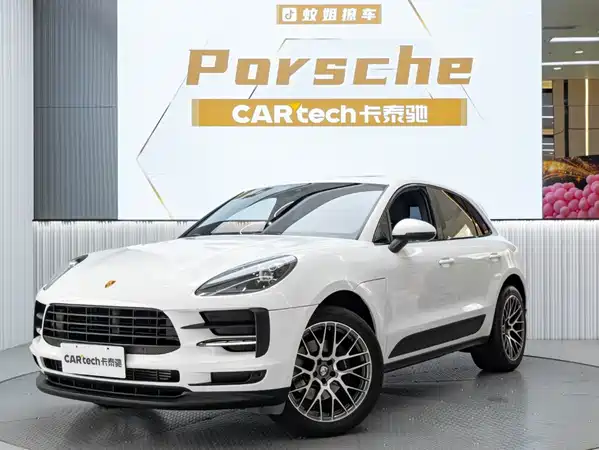 Porsche Macan 2021
