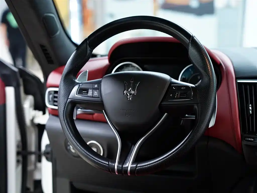 Maserati Levante 2022 — фото 46