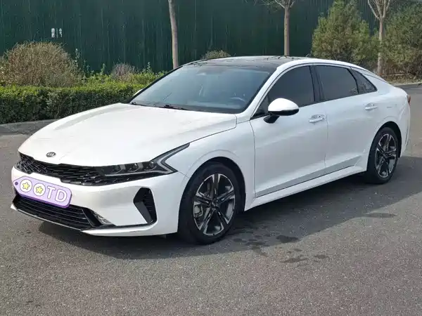 Kia K5 2021