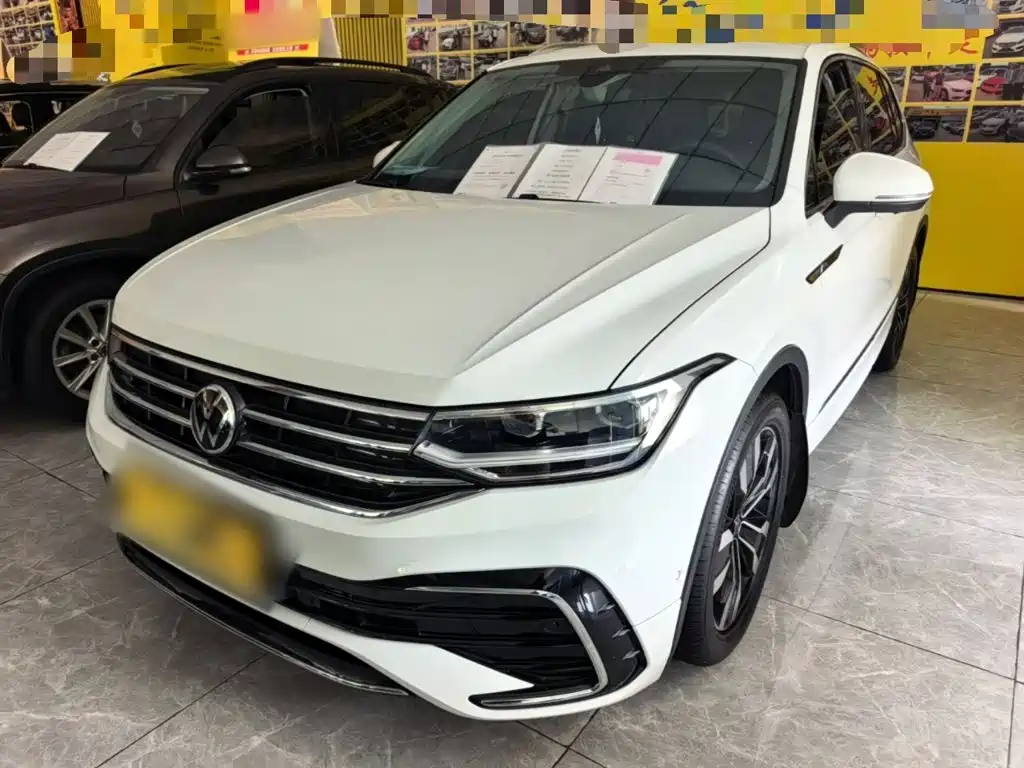 Volkswagen Tiguan L 2023