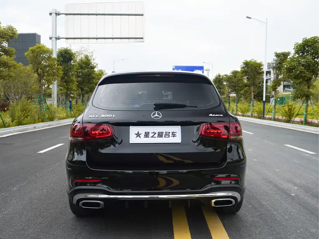 Mercedes-Benz GLC 2021