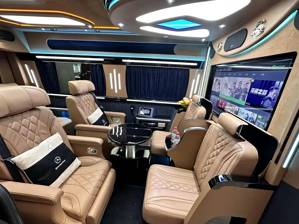 Mercedes-Benz Sprinter 2018 — фото 11