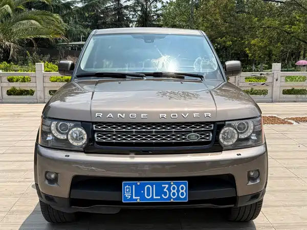 Land Rover Range Rover Sport 2013