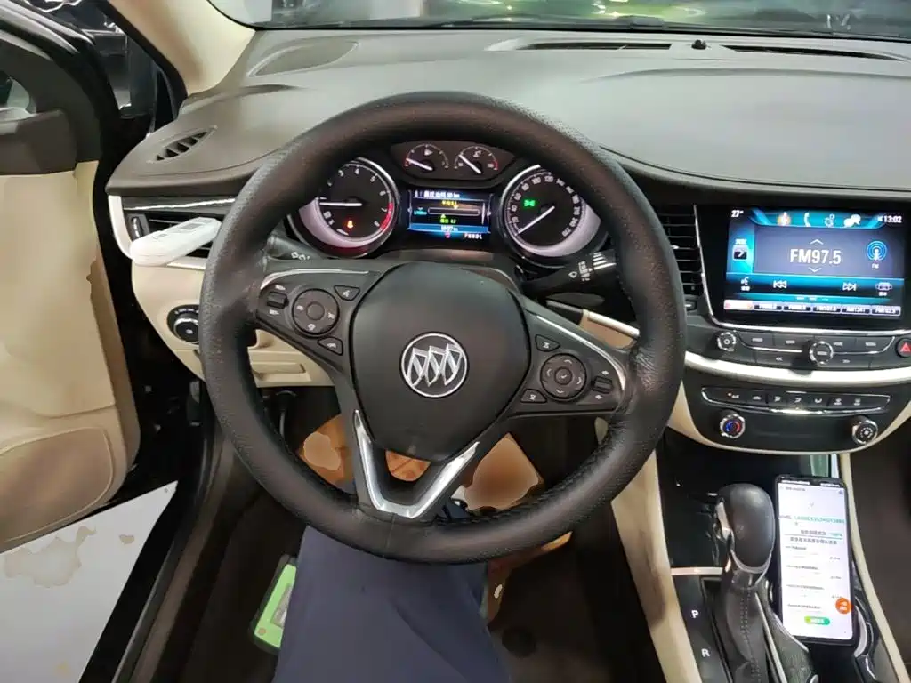 Buick Verano 2017 — фото 11