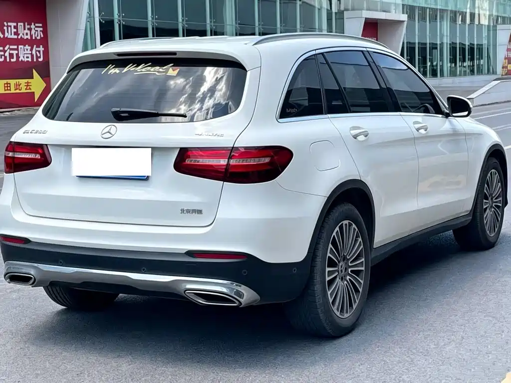 Mercedes-Benz GLC 2017 — фото 9