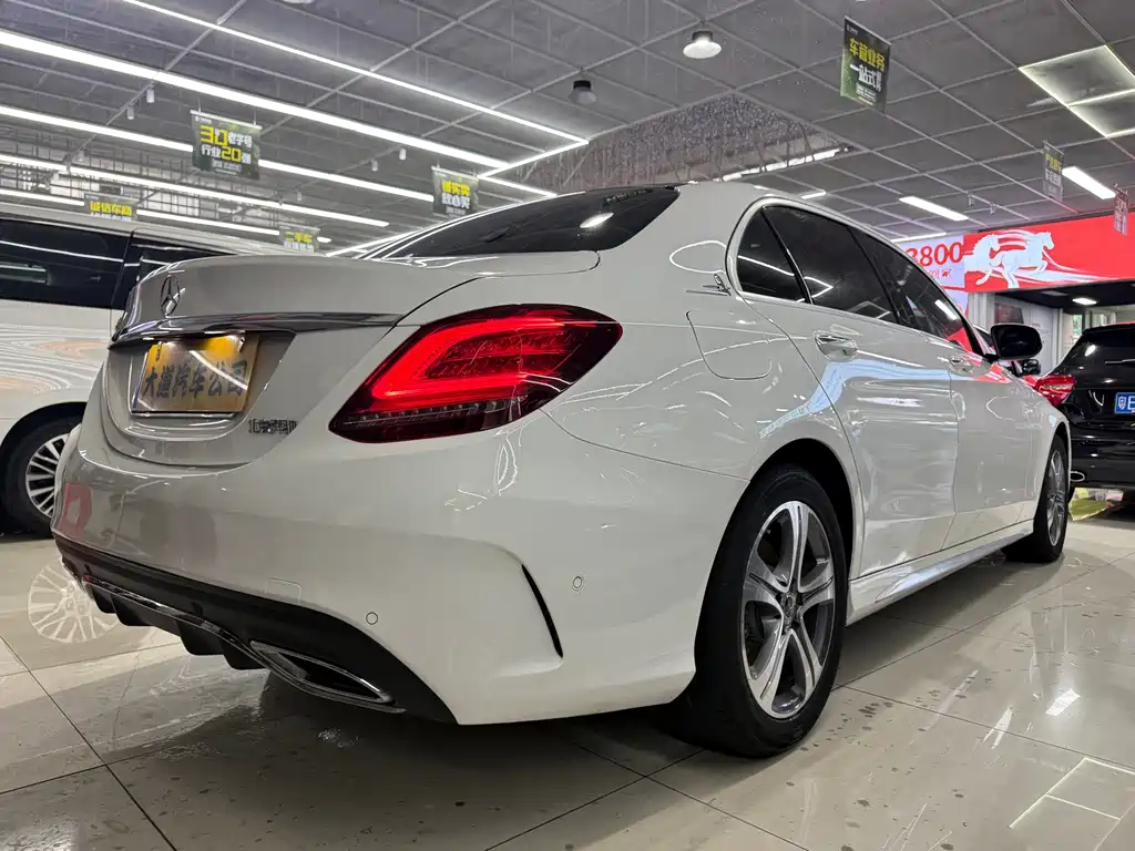Mercedes-Benz C-Class 2020 — фото 4