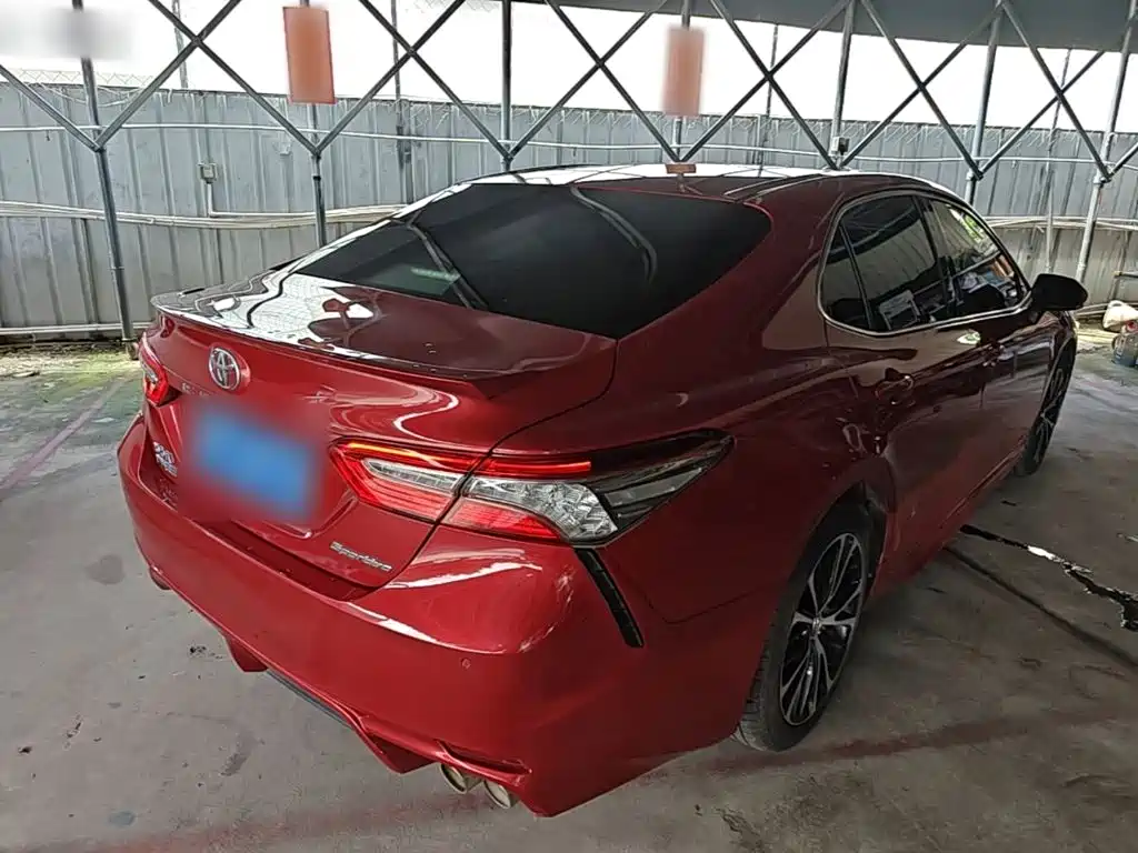 Toyota Camry 2018