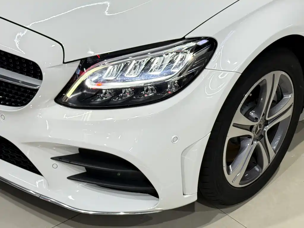 Mercedes-Benz C-Class 2020 — фото 29