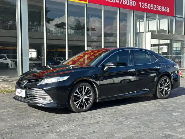 Toyota Camry 2018