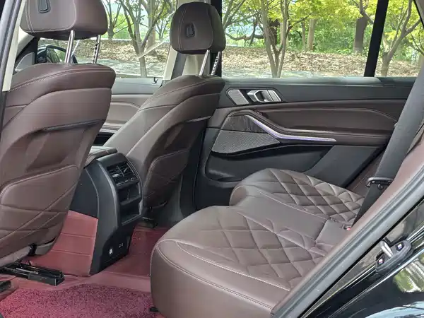 BMW X5 2023