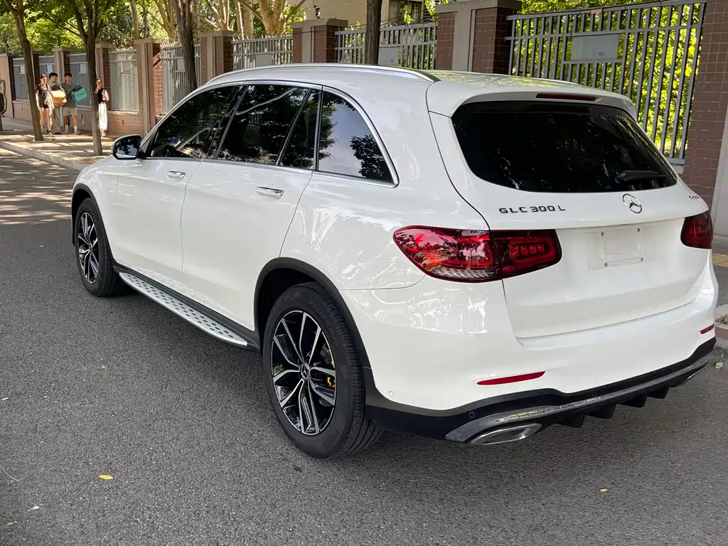 Mercedes-Benz GLC 2021 — фото 8