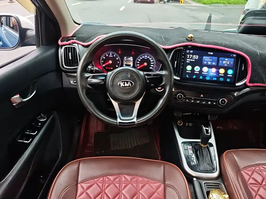 Kia KX3 2016