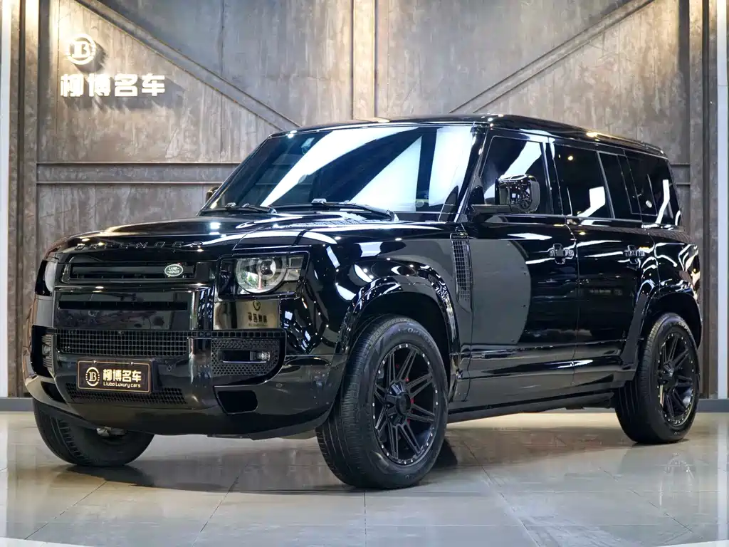 Land Rover Defender 2021