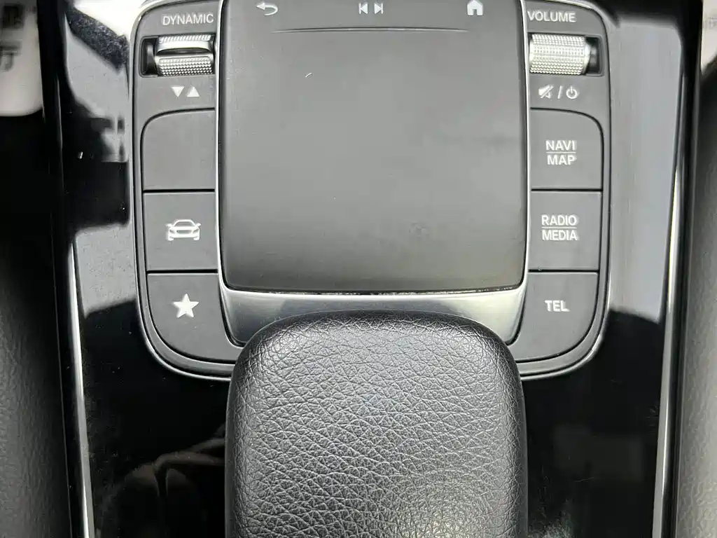 Mercedes-Benz A-Class 2023 — фото 19