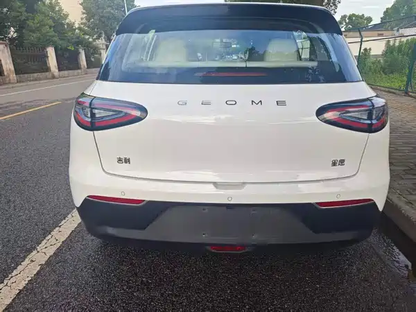 Geely Galaxy Starwish 2025
