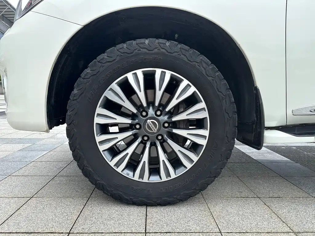 Nissan Patrol 2019 — фото 16