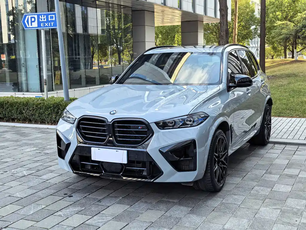 BMW X5 M 2023