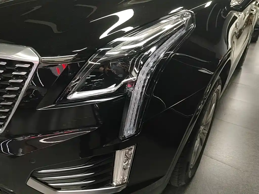 Cadillac XT5 2021 — фото 24