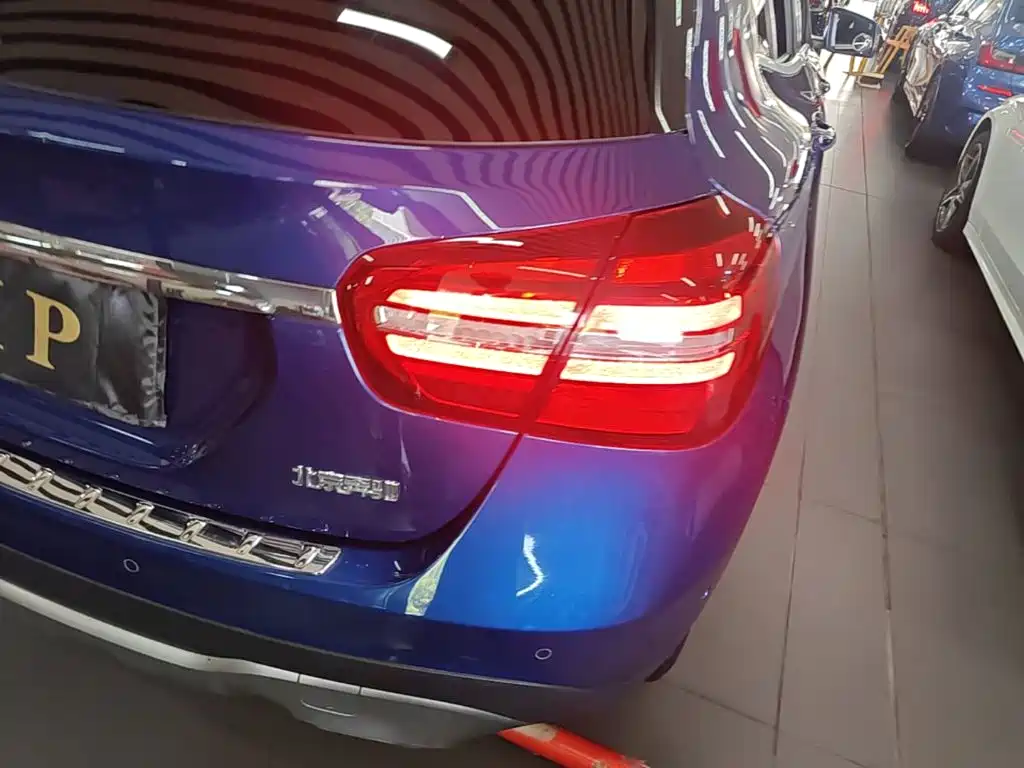 Mercedes-Benz GLA 2018 — фото 8