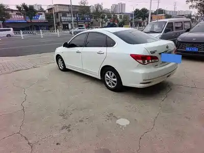 Nissan Sylphy 2012