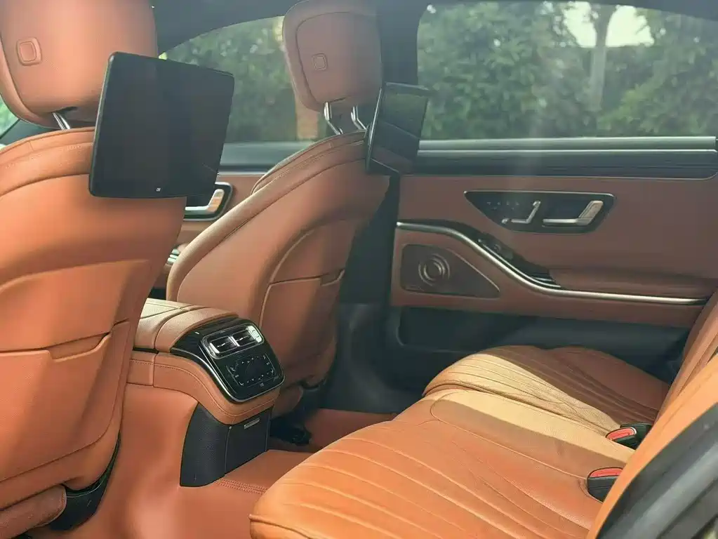 Mercedes-Benz S-Class 2021