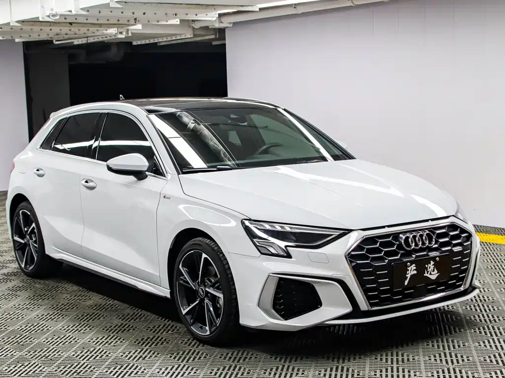 Audi A3 2023 — фото 3