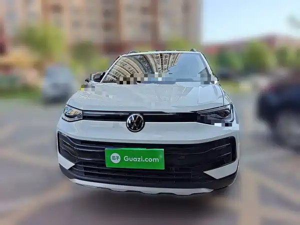 Volkswagen Tharu 2025
