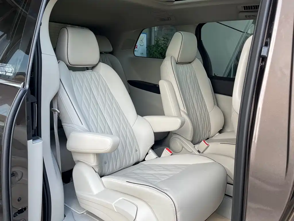 Buick GL8 2021