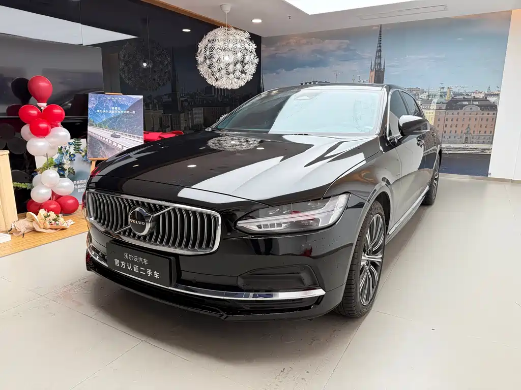 Volvo S90 2025 — фото 1