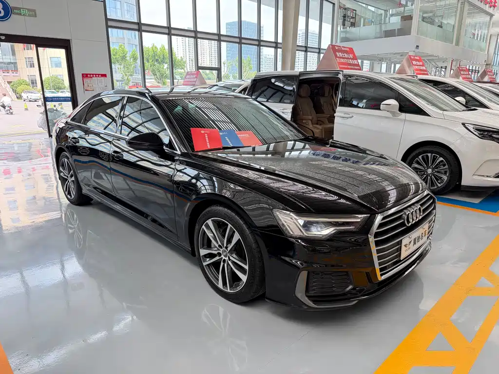 Audi A6L 2022