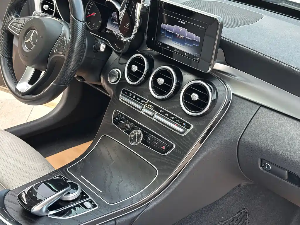 Mercedes-Benz C-Class 2015 — фото 28