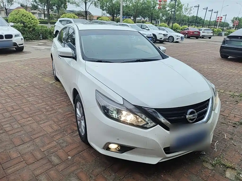 Nissan Teana 2017 — фото 4
