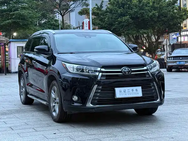 Toyota Highlander 2018