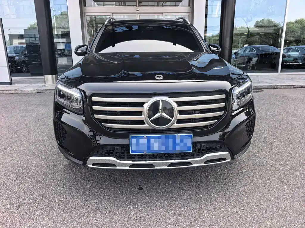 Mercedes-Benz GLB 2024