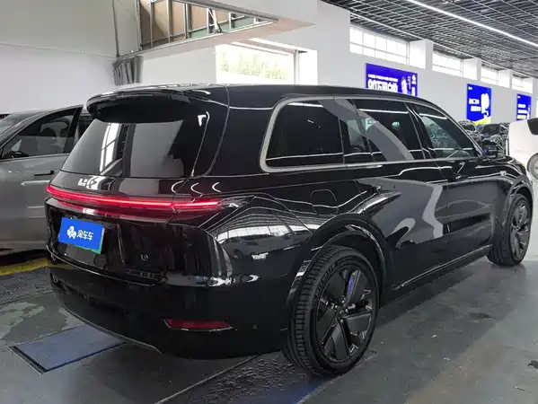 Li Auto L9 2025
