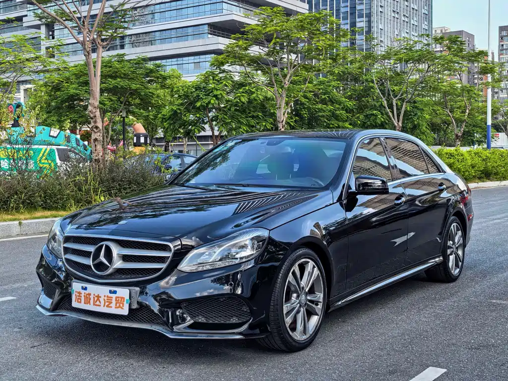 Mercedes-Benz E-Class 2014 — фото 1