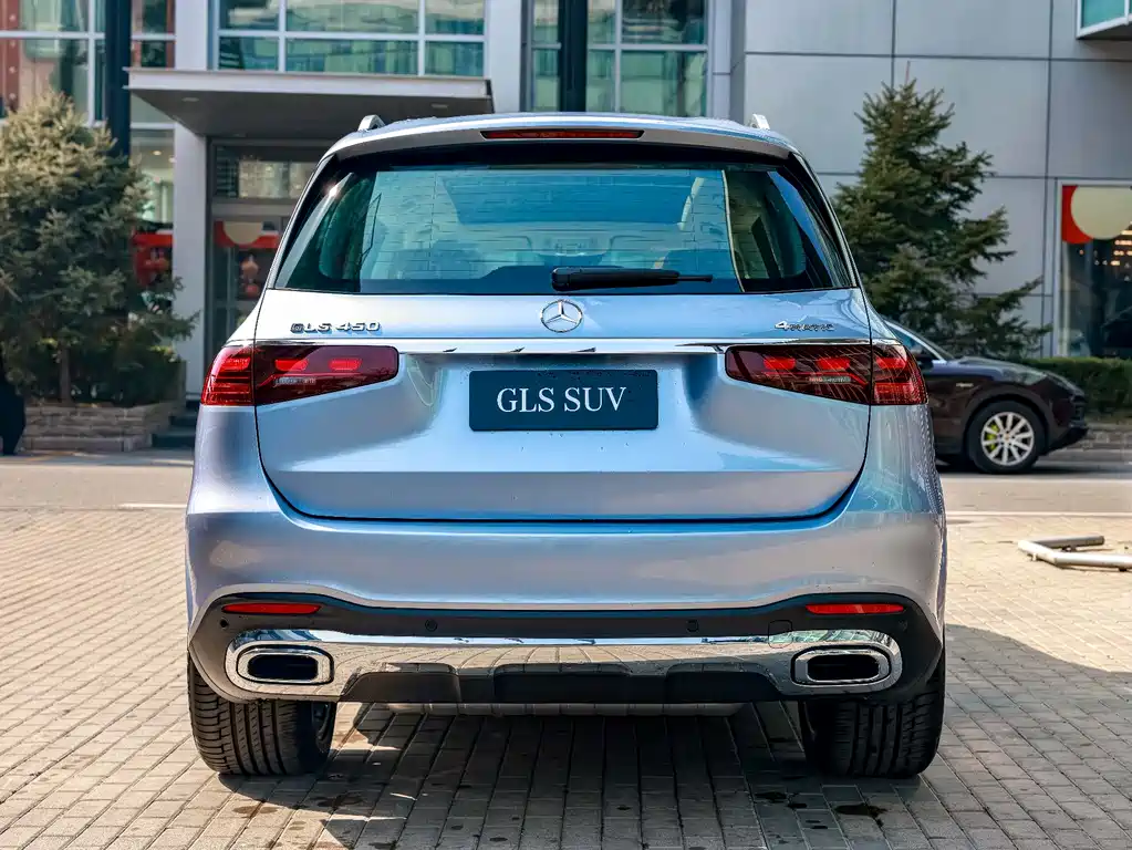 Mercedes-Benz GLS — фото 6