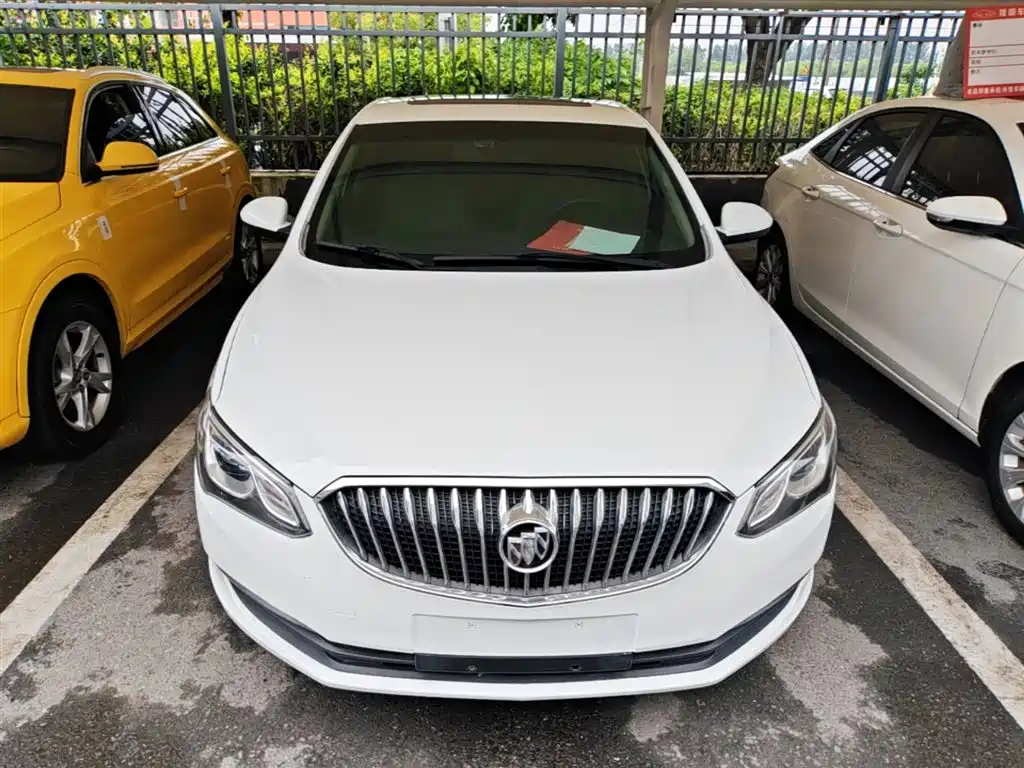 Buick Excelle 2015 — фото 3